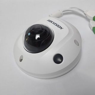 Camera IP Dome 2MP Hikvision DS-2CD2526G2-IS