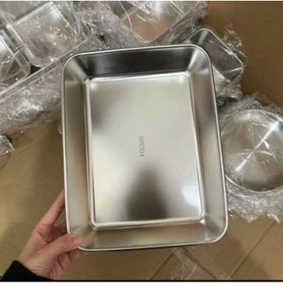 Khay Inox Lớn - Không Hít Nam Châm