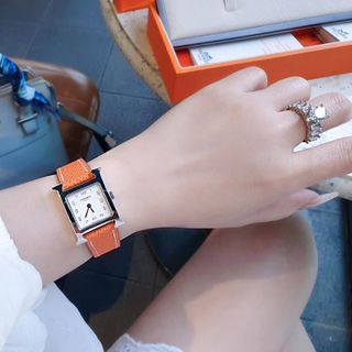 ĐỒNG HỒ NỮ CAO CẤP HEMES DÂY DA MẶT SỐ NIỀNG TRƠN BẠC 2