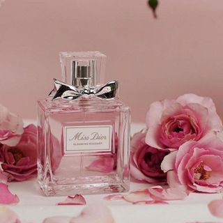 NƯỚC HOA NỮ MISSDIOR BLOOMING BOUQUET 100 ml