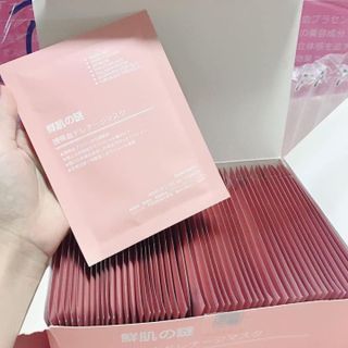 Mặt Nạ Nhau Thai Cừu Rwine Beauty  có thể sử dụng cho da yếu, tổn thương do mụn, da bị hư tổn sau khi dùng kem trộn, sau điều trị laser, da xỉn màu, da nám, tàn nhang.