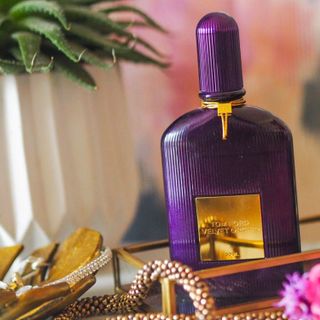 Nước Hoa Nữ Tom For d Velvet Orchid EDP 100ml Quyến rũ, gợi cảm, tinh tế