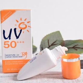 Kem chống nắng Eliza Helena UV 50+++ Thái Lan 30g giúp chống nắng hiệu quả, dưỡng ẩm cho da, phù hợp với mọi loại da