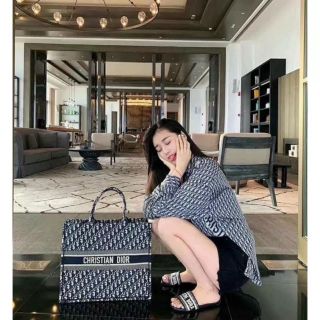 TÚI XÁCH NỮ, TÚI TOTE THỔ CẨM DI.OR CÔNG SỞ ĐỰNG VỪA A4 CHẤT ĐẸP WH345 - WINNIE HOUSE
