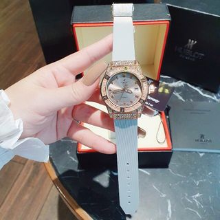 XẢ KHO ĐỒNG HỒ NỮ  THỜI TRANG HUB ĐÁ VUÔNG