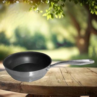 Chảo Cookery size 28 - hàng 5 lớp đáy