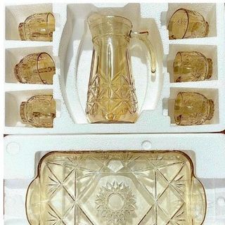 Bộ Bình 6 Cốc Kèm Khay Vàng (THÙNG 8B)