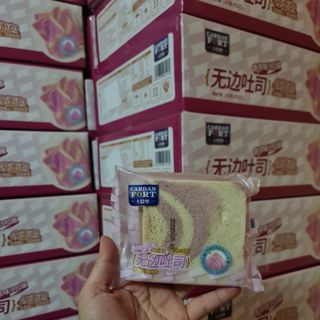 Bánh mỳ sandwich khoai môn vuông thùng 2kg giá trực tiếp từ xưởng