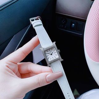 ĐỒNG HỒ NỮ CAO CẤP HEMES DÂY DA MẶT TIA NIỀNG ĐÁ BẠC
