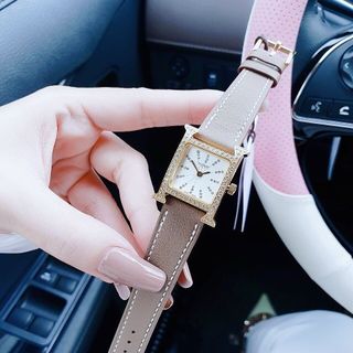 ĐỒNG HỒ NỮ CAO CẤP HEMES DÂY DA MẶT TIA NIỀNG ĐÁ VÀNG