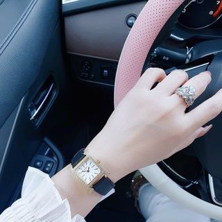 ĐỒNG HỒ NỮ CAO CẤP HEMES DÂY DA MẶT TIA NIỀNG ĐÁ VÀNG