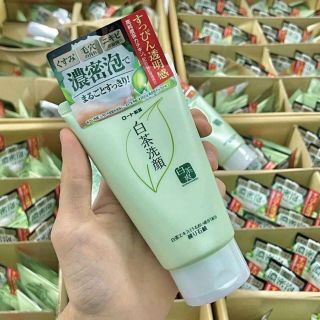 ￼Sữa rửa mặt trà xanh Rohto Shirochasou Green Tea Foam 120g Nhật Bản giá sỉ