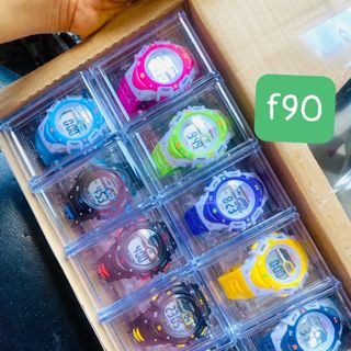 SÉT 10 CÁI ĐỒNG HỒ ĐIỆN TỬ TRẺ EM VIP CÓ HỘP KÈM THEO