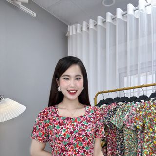 Đầm hoa nhí trung niên dáng dài chất lụa ý TMF sang trọng, váy cổ tròn váy mặc dài qua gối - VD027