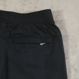 Quần short nam thể thao 3 túi dây kéo, vải 2 da