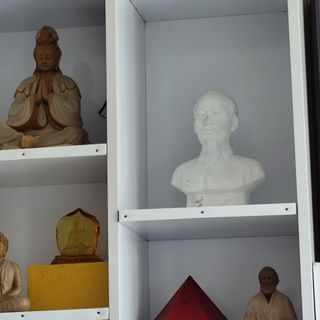 Tượng Bác Hồ