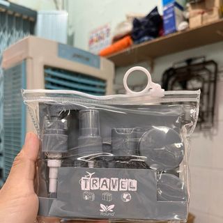 Bộ Chiết Mỹ Phẩm Du Lịch 5 Món Mini Tiện Lợi