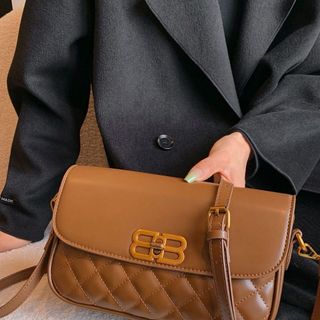 Túi đeo chéo nữ thời trang MC