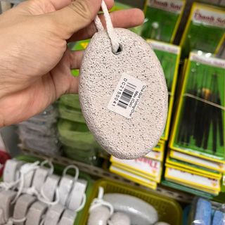 (Hình Oval) Đá bọt biển chà gót chân, tẩy tế bào chết