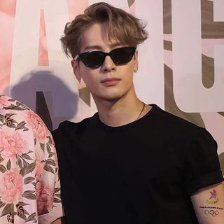 Kính râm mẫu thương hiệu thời trang Hàn Quốc đẹp