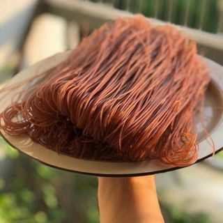 BÚN GẠO LỨT ĐIỆN BIÊN: DAI NGON, THƠM LỪNG, CHUẨN VỊ 1KG - WINNIE HOUSE