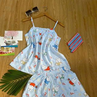 Tole(lanh) đùi dây nơ Phương Anh