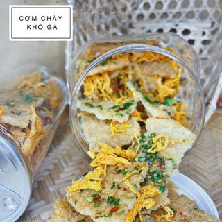 Cơm cháy mỡ hành lắc khô gà lá chanh