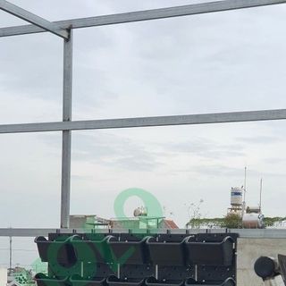1m2 KHUNG CHẬU NHỰA VƯỜN ĐỨNG HOLO CELL 200VG, MÀU ĐEN