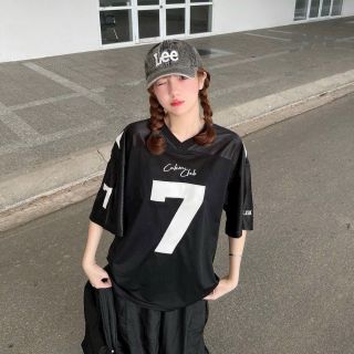 Áo thun mè thái vải bóng như hình.form dưới 70kg.logo in .