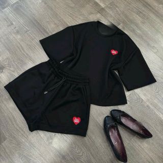 Set Bộ Đồ Nữ In Hình Trái Tim Tay Ngắn Mặc Hằng Ngày Chất Liệu Cotton 4 Chiều Thoáng Mát