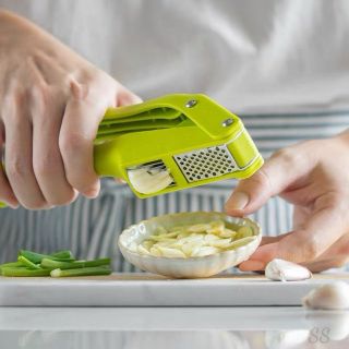 Dụng cụ nghiền  tỏi , máy ép tỏi , thái lát tỏi