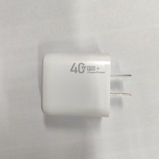 Củ cốc sạc nhanh pd40w 2 cổng Bao gồm 1 cổng USB và 1 cổng Type-C