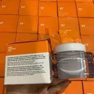KEM DƯỠNG DA NÂNG TONE V7 TONING LIGHT [ MẪU MỚI ]