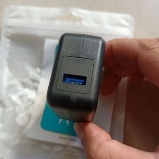 Củ sạc điện thoại 18W Q3002-us Choetech cổng USB hàng xịn bao test có thương lượng