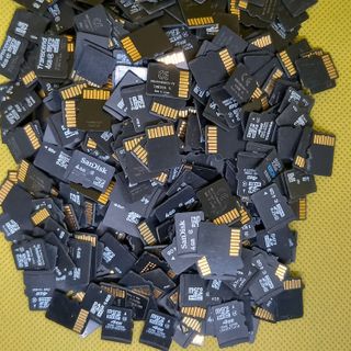 Thẻ Nhớ Cũ Micro SD: 4gb, bảo hành 3 tháng