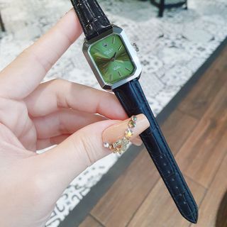 ĐỒNG HỒ NỮ THỜI TRANG RÔ LE DÂY DA MẶT VUÔNG MINI 1