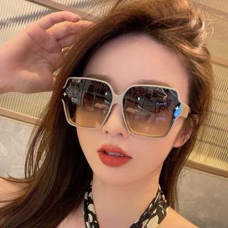 Kính thời trang lv