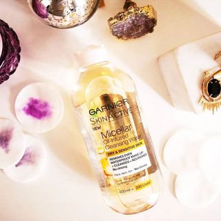 Nước Tẩy trang Dầu Garnier 400ml - tẩy sạch nhẹ nhàng