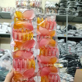 Kẹp hình bướm