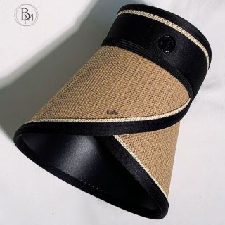 Mũ đội nửa đầu chữ G