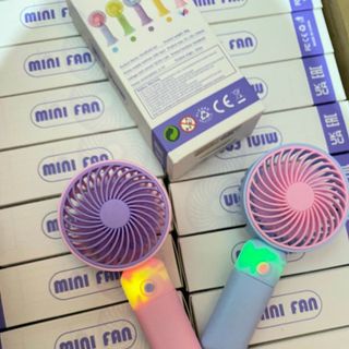 Quạt mini cầm tay
