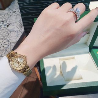 ĐỒNG HỒ NAM NỮ CAO CẤP RÔ LE DÂY THÉP MẶT KÍNH SAPHIRE NIỀNG KHÍA 1