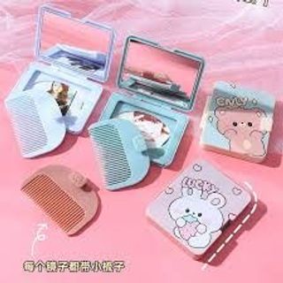 Gương trang điểm mini bỏ túi kèm lược siêu dễ thương,nhỏ gọn/ gương lược mini xinh xắn giá sỉ