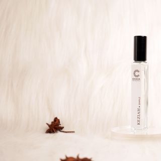 NƯỚC HOA MINI SIMPLE KEZIAH 10ML PHONG CÁCH XỊT - CHAVA