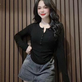 Áo Thun Nữ Phối Nút Bigsize Áo Tay Dài Cổ Tròn Phối Cúc Và Túi Chất Vải Thun Tăm Hàn Mềm Min Và Co Giãn