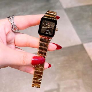Đồng hồ radoso vuông mẫu mới