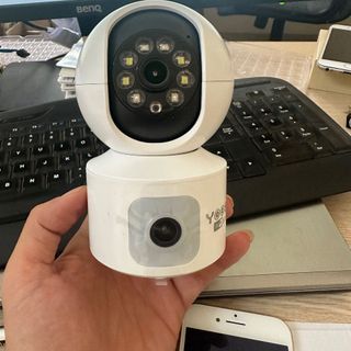 camera wifi 2 mắt trong nhà