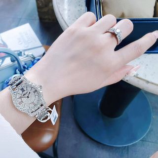ĐỒNG HỒ NỮ CAO CẤP CHOPA FULL ĐÁ PHA LÊ MẶT NỮ TÍNH