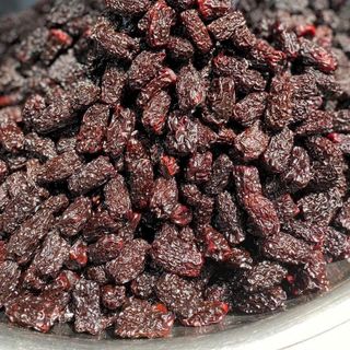 TÁO ĐEN SẤY DẺO NGON - VỪA THƠM NGON VỪA BỔ DƯỠNG 500G - WINNIE HOUSE