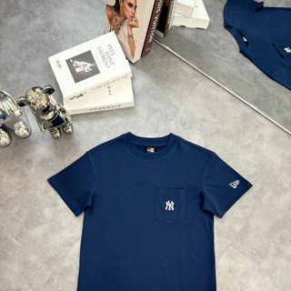 Áo thun nữ unisex cao cấp.